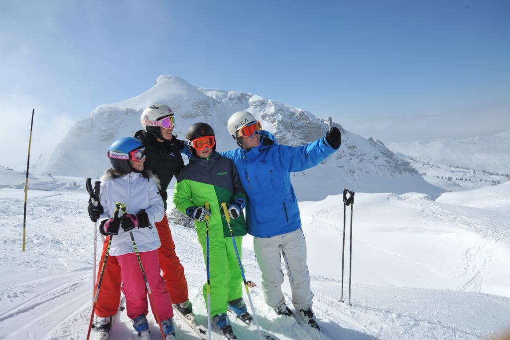 Le Roitelet Hotel Châtel Eksteriør billede