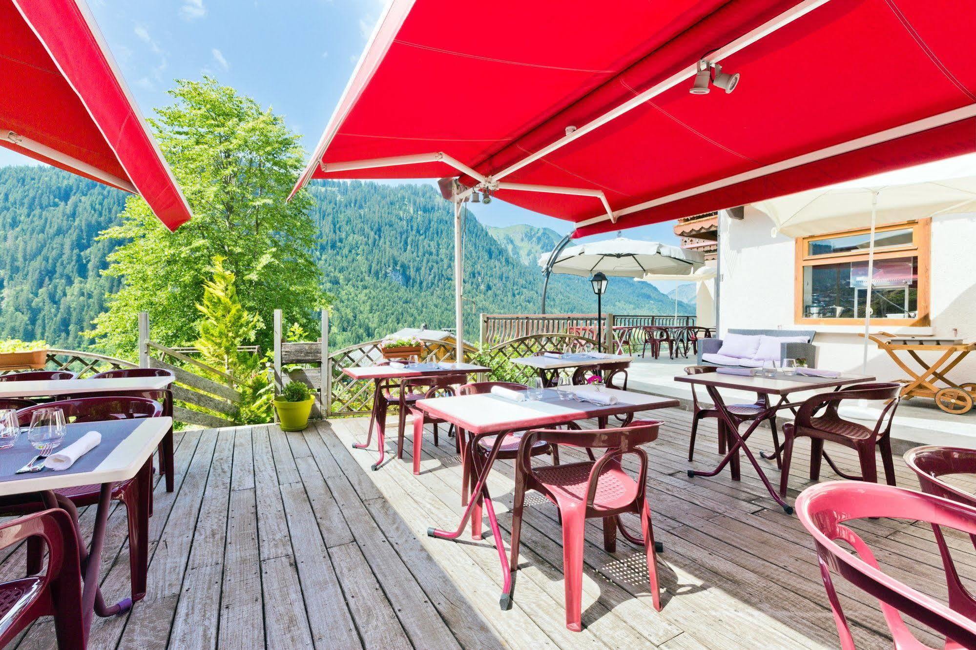 Le Roitelet Hotel Châtel Eksteriør billede